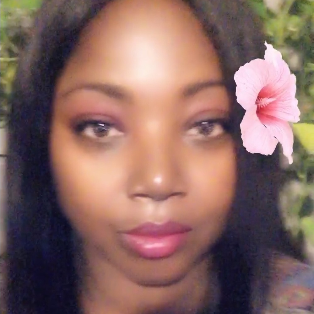 Meet your Posher, Marlena